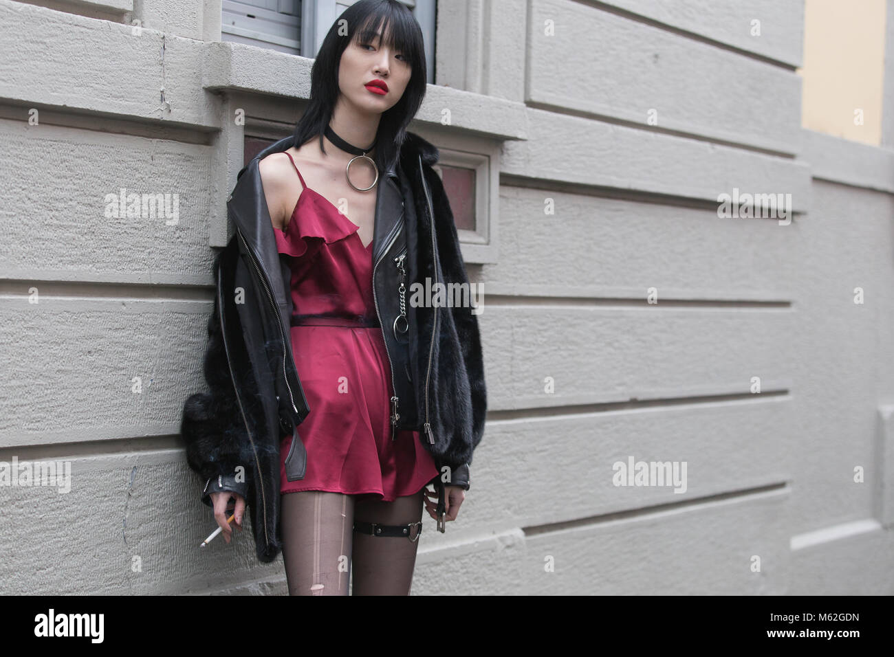 La Fashion Week di Milano FW18 Street Style, Day 2, 22 Febbraio 2018 Foto Stock