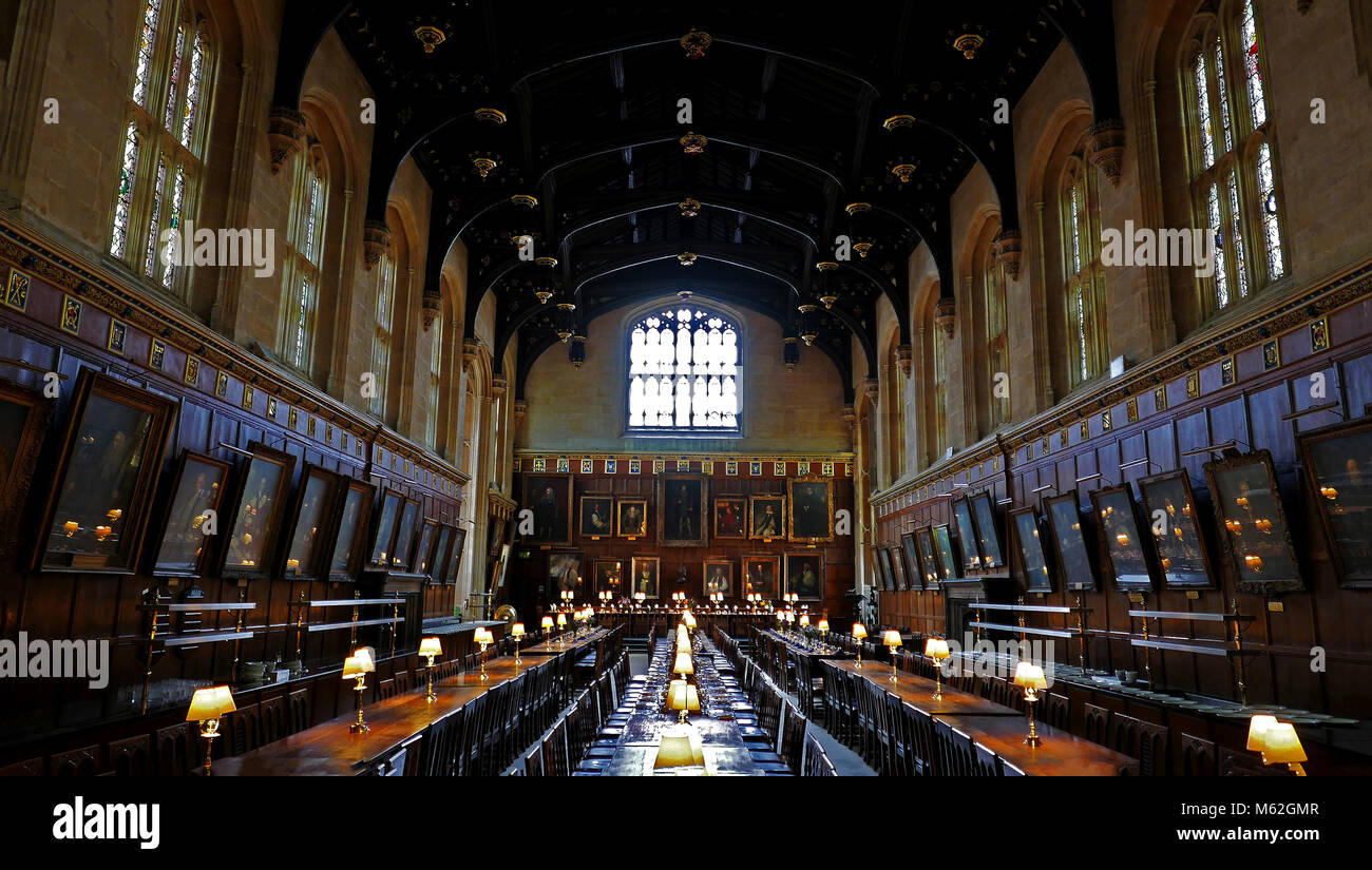 Grande sala da pranzo, Christ Church College di Oxford, come utilizzato in Harry Potter Foto Stock