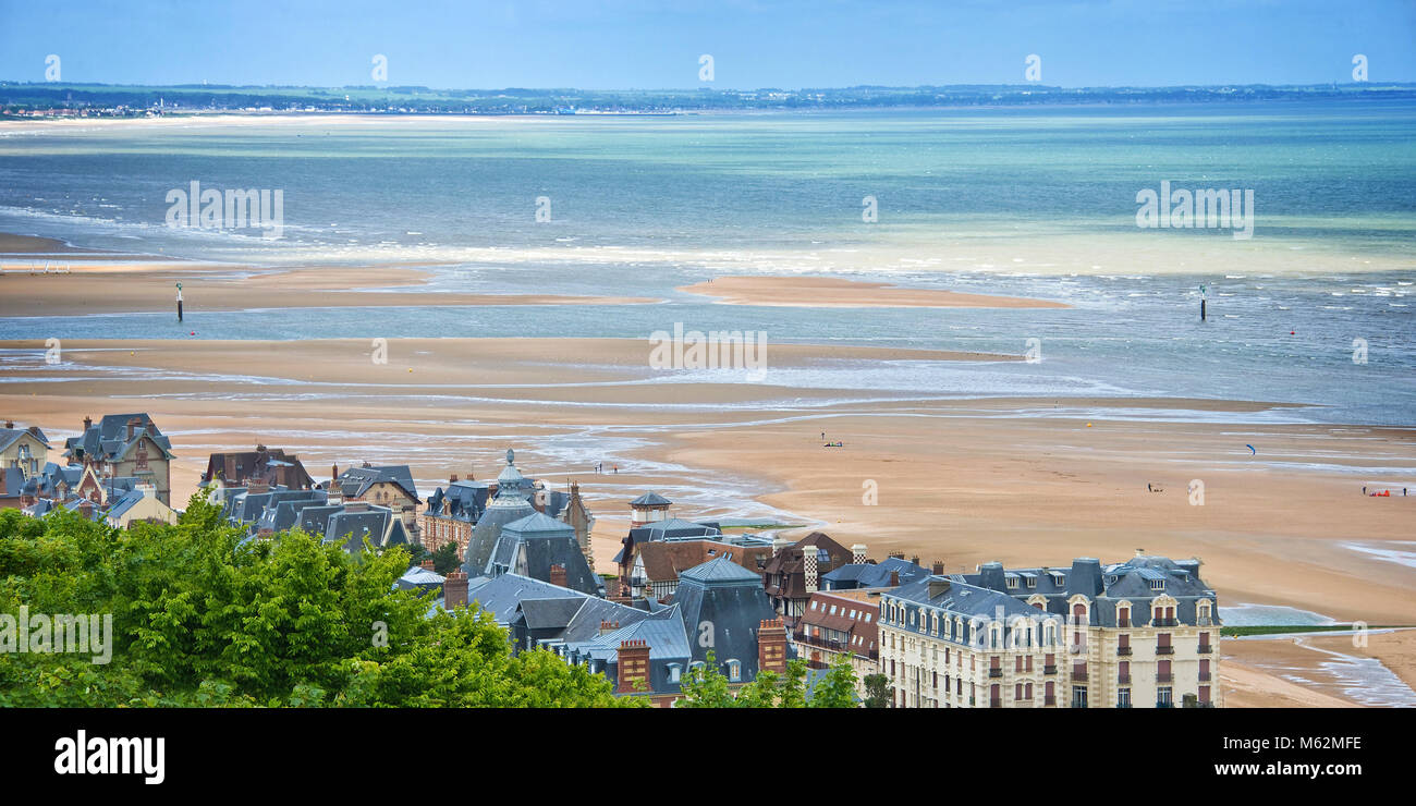 La spiaggia di Houlgate, Normandia, Francia Foto Stock