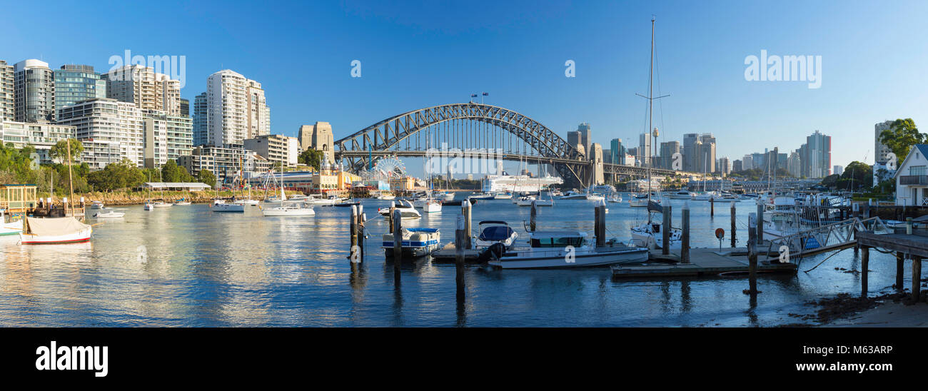 Sydney Harbour Bridge da Lavender Bay, Sydney, Nuovo Galles del Sud, Australia Foto Stock