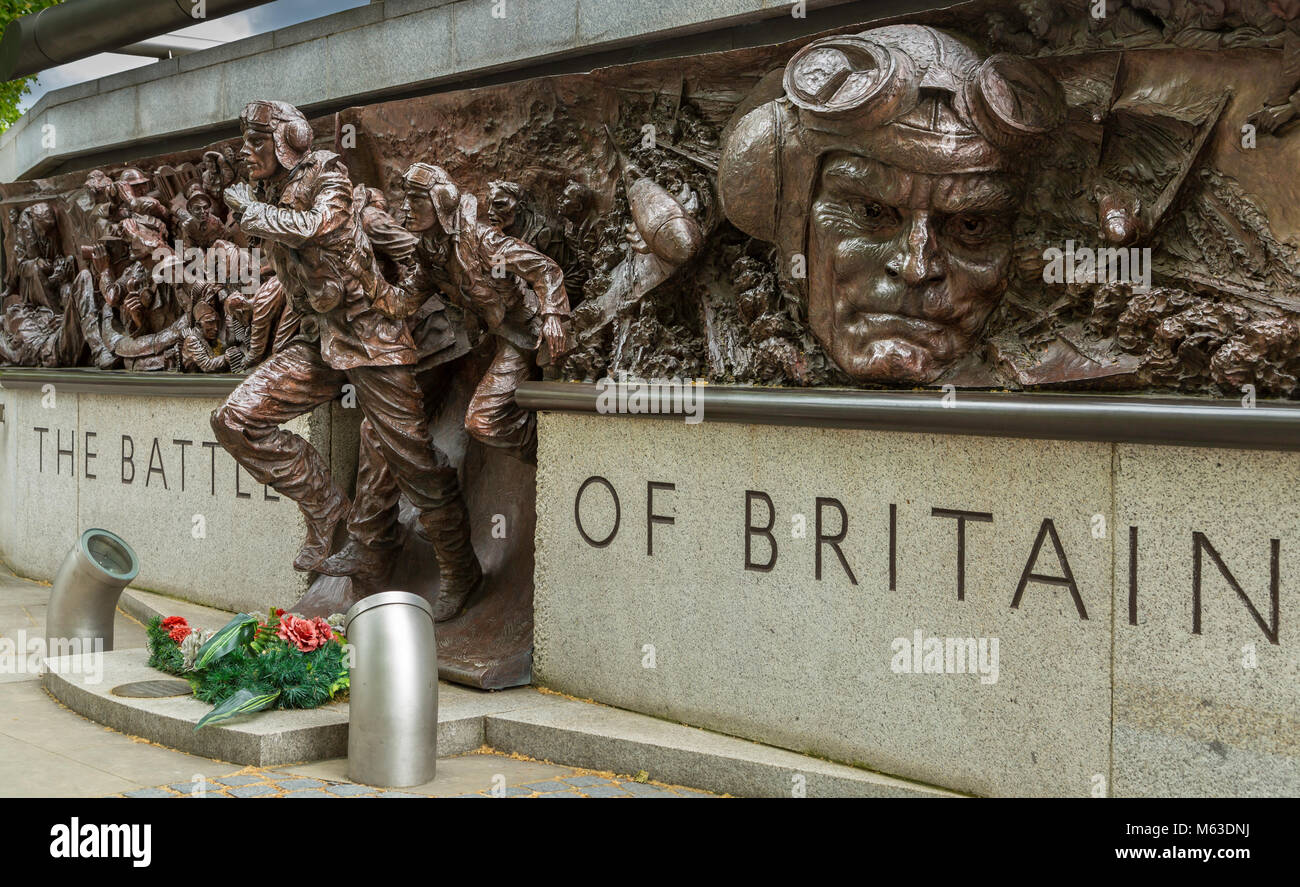 La Battaglia di Bretagna memorial sul Victoria Embankment, Londra. Foto Stock
