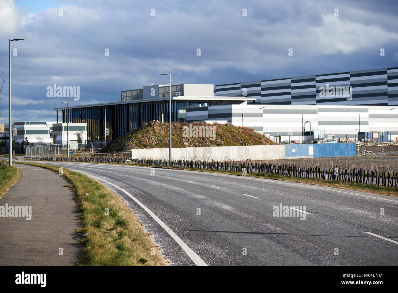 Belfast harbour studios cinematografici e televisivi giganti studio park sul sito ex discarica sui terreni bonificati nord foreshore belfast Irlanda del Nord Foto Stock