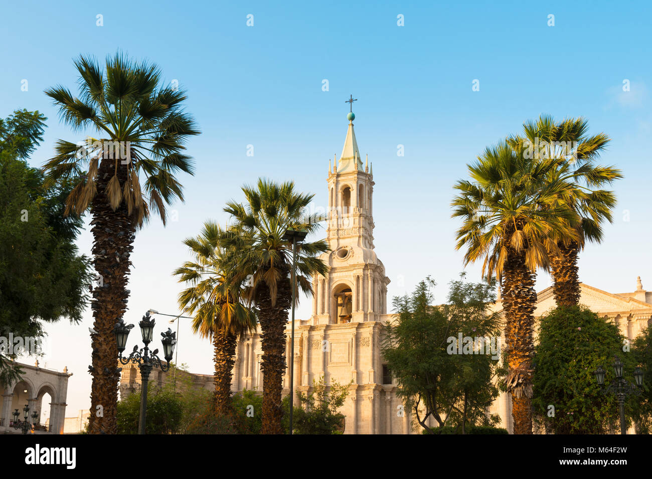 Cattedrale di Arequipa presso la piazza principale, Arequipa, Perù Foto Stock