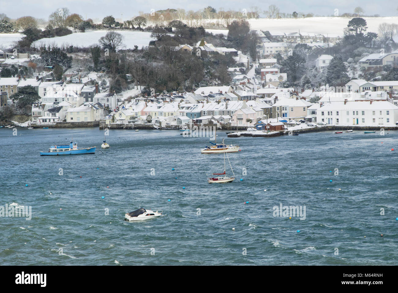 Le tempeste di neve invia alla costa di Falmouth Foto Stock