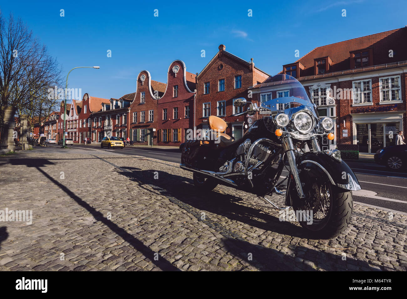 La moto sul quartiere olandese a Potsdam Foto Stock