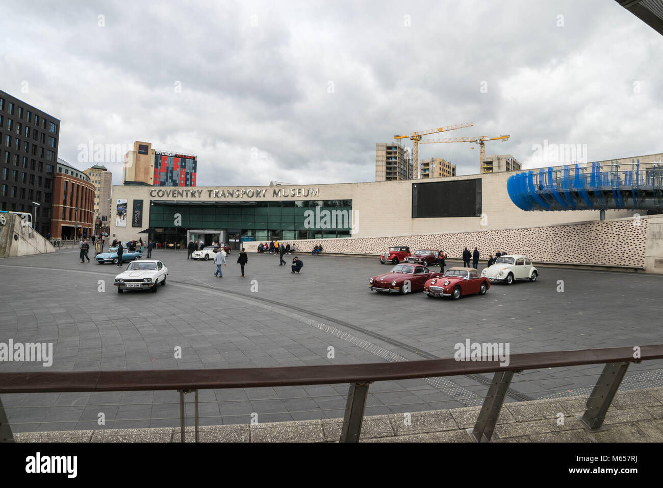 COVENTRY, Regno Unito - 13 Ottobre 2017 - Vista del Museo dei Trasporti in luogo del Millennio, Coventry, West Midlands, England, Regno Unito Foto Stock