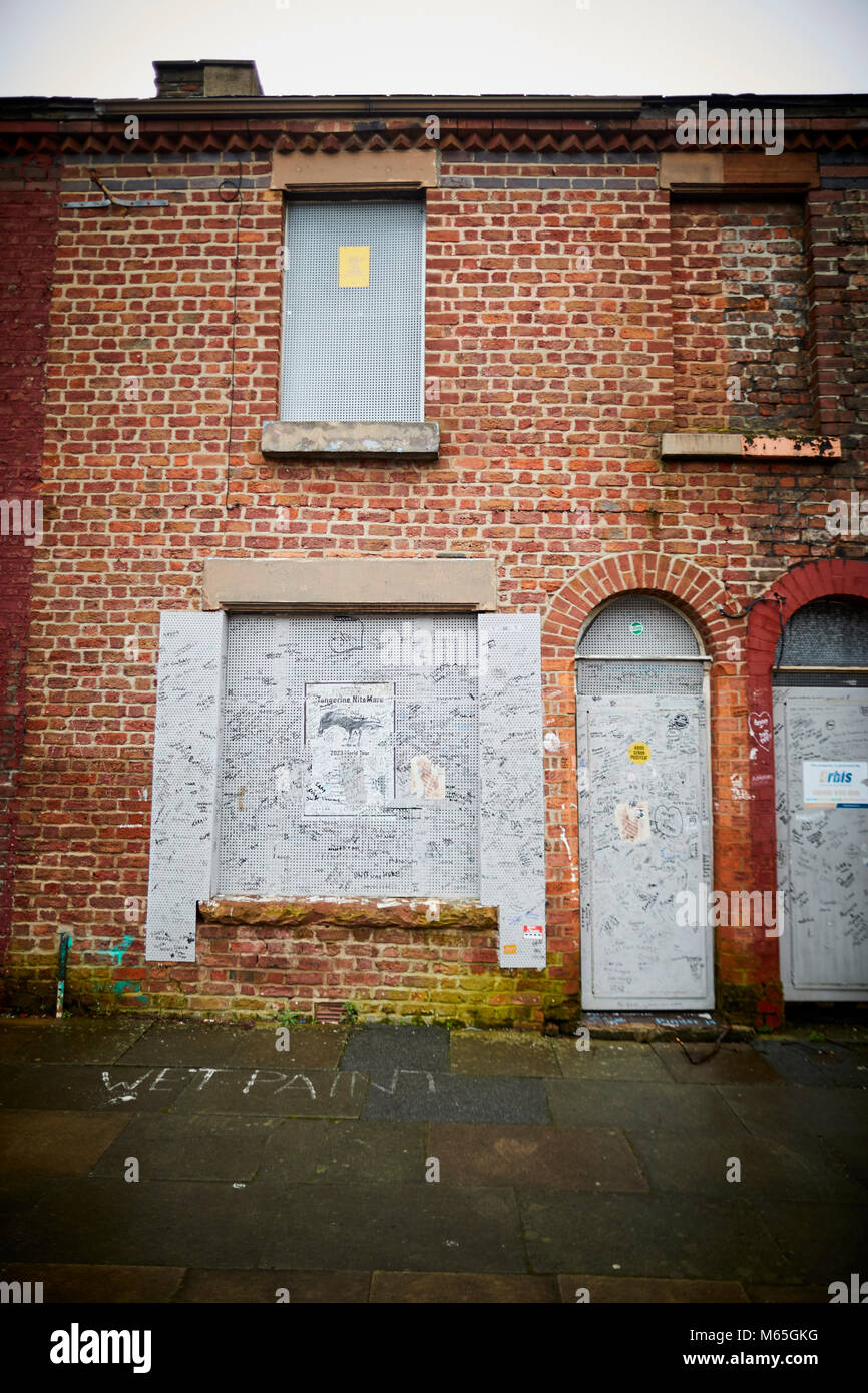 Il Welsh Street area essendo ristrutturato il batterista dei Beatles Ringo Starr è nato nella sua casa di Madryn Street, Liverpool Foto Stock