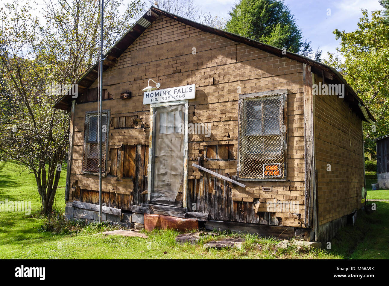 West Virginia, Appalachia Nicholas County, Hominy Falls Post Office, posta, consegna, pacchetti, francobolli, chiuso nel 1966, rurale, campagna, visitatori della strada Foto Stock