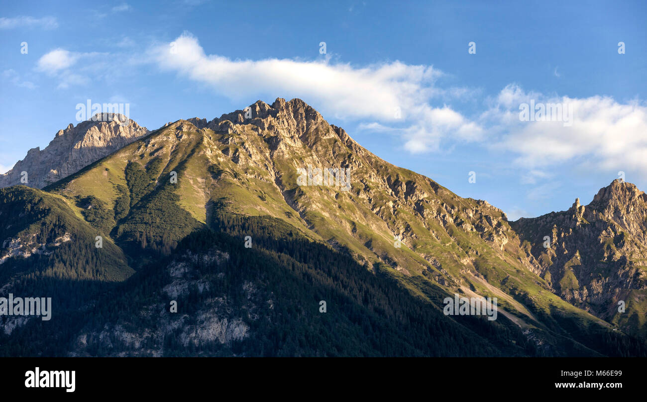 Giornata di sole in montagna all'Alpi austriache Foto Stock