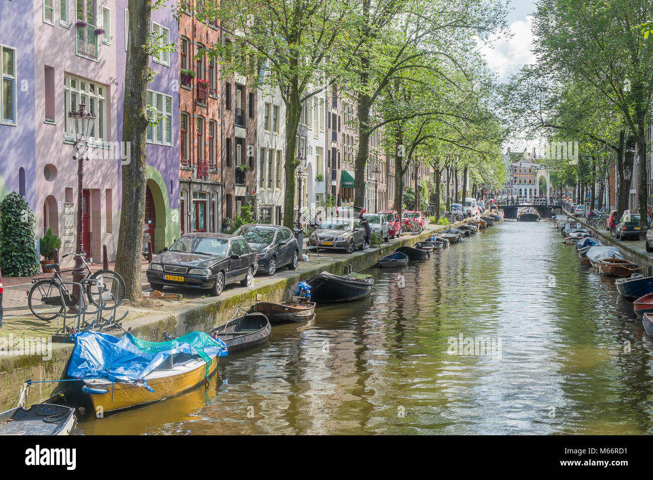 Amsterdam Canal scena Foto Stock