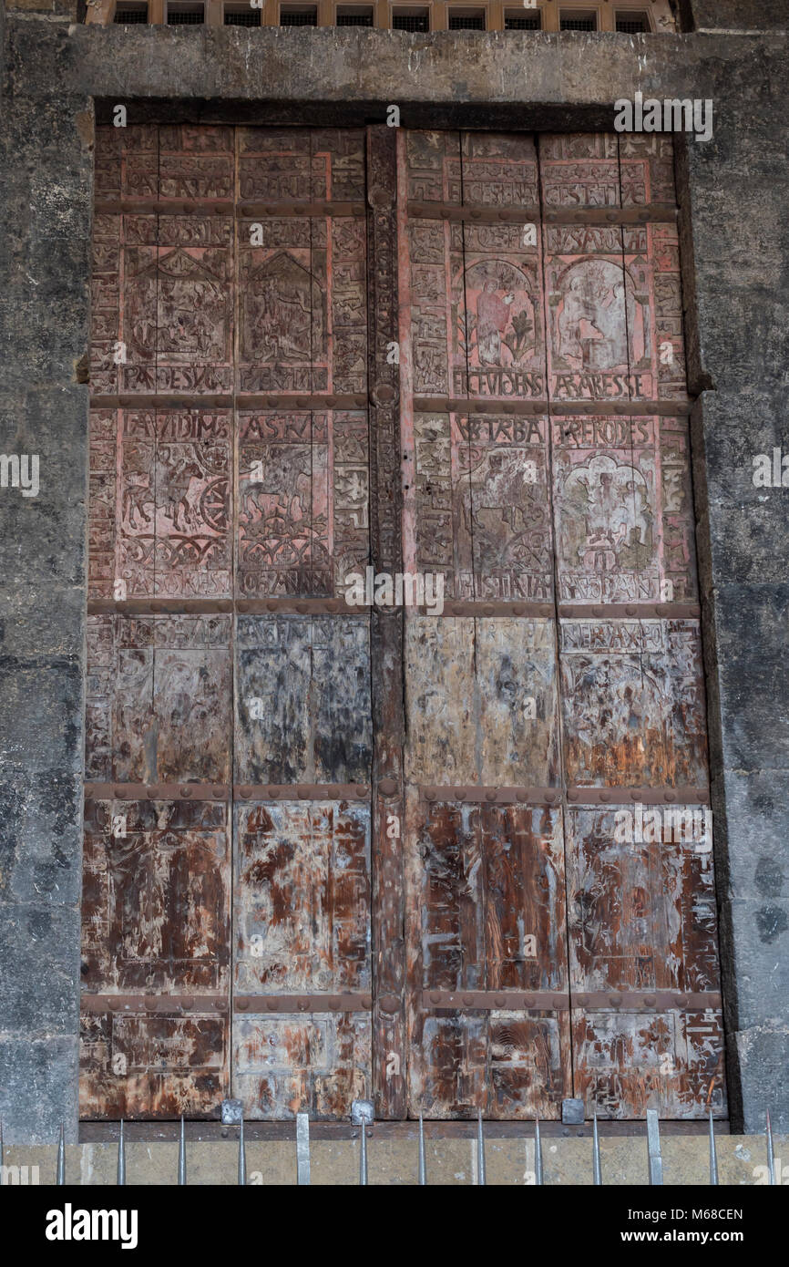Porta Le Puy en Velay Haute-Loire Auvergne-Rhône-Alpes Francia Foto Stock