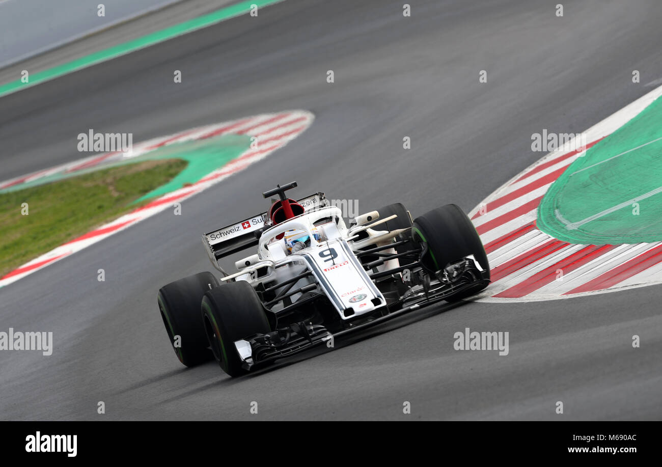 Sauber Marcus Ericsson durante la quattro giorni di test pre-stagione sul circuito de Barcelona-Catalunya, Barcellona. Foto Stock