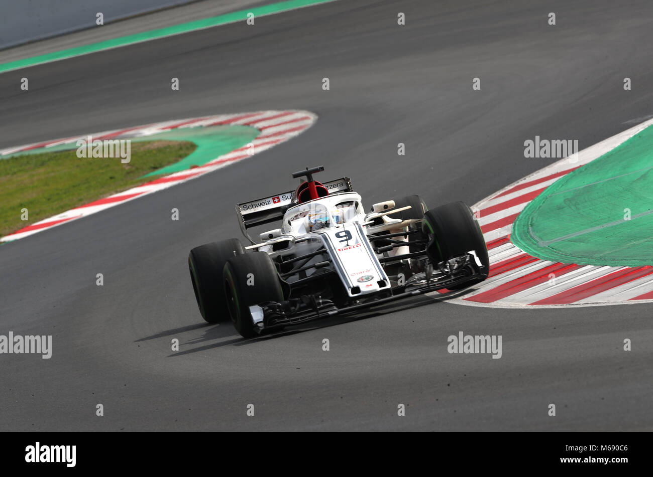 Sauber Marcus Ericsson durante la quattro giorni di test pre-stagione sul circuito de Barcelona-Catalunya, Barcellona. Foto Stock