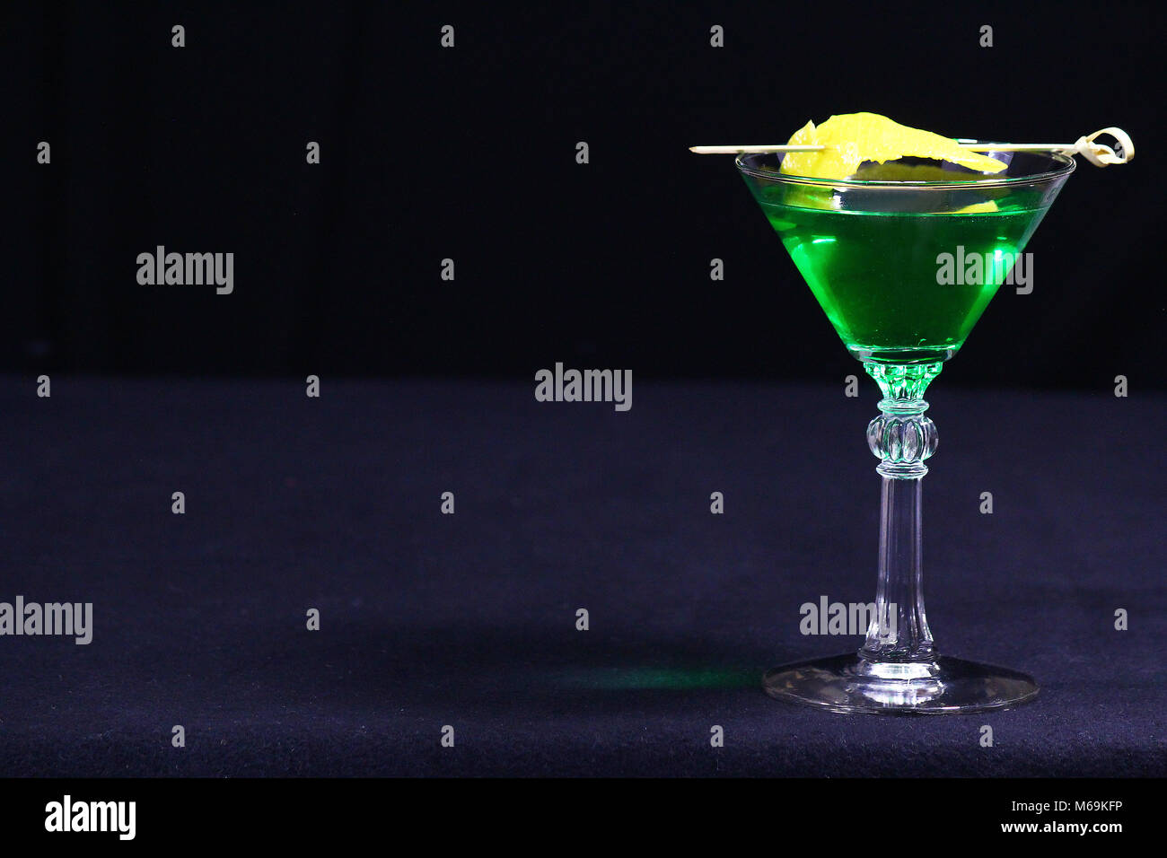 Cocktail di verde per San Patrizio giorno Foto Stock