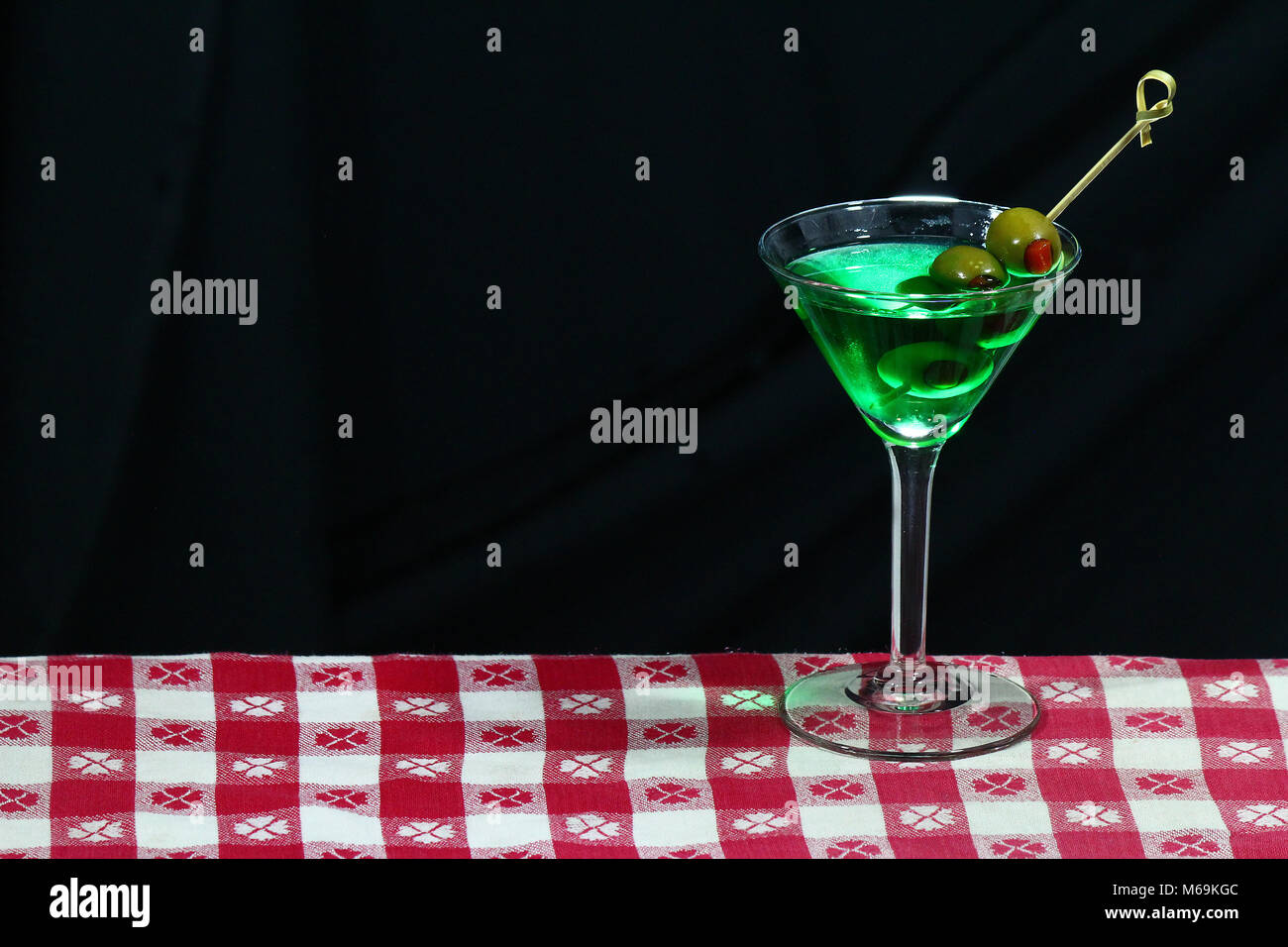 Cocktail di verde per San Patrizio giorno Foto Stock