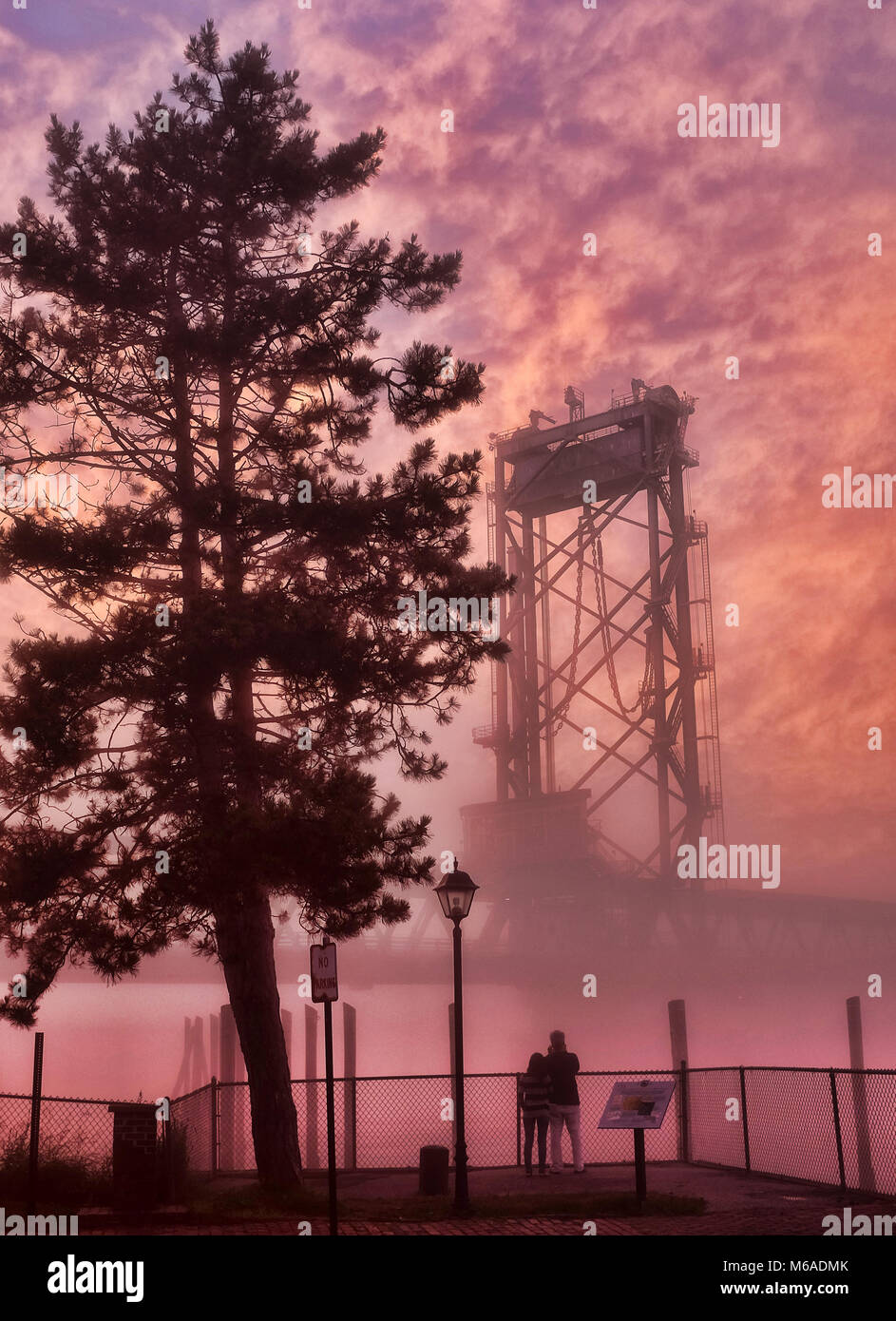 Viste del Memorial Bridge a Portsmouth, New . Foto Stock