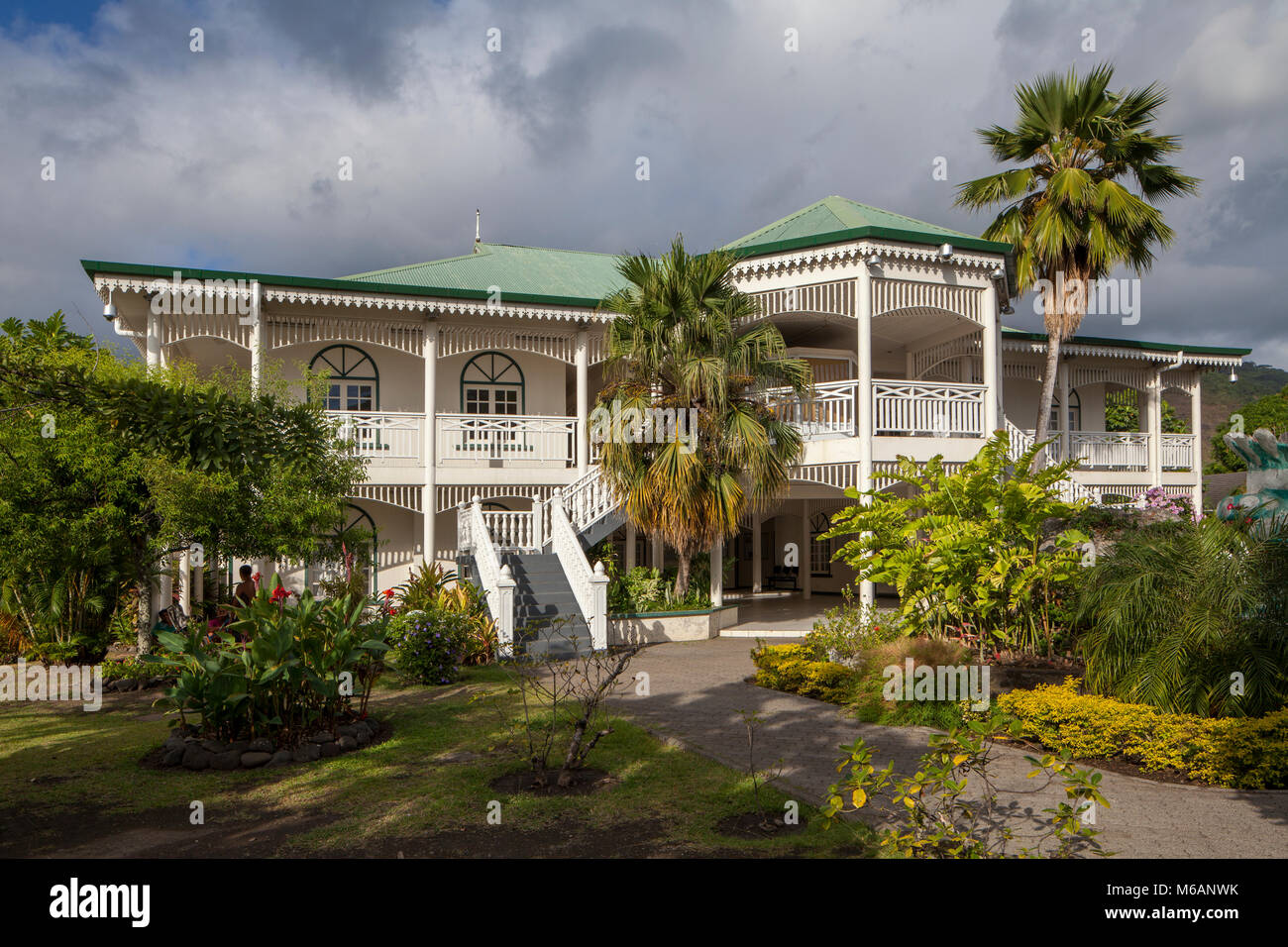 Casa bianca dal periodo coloniale, Tahiti, Polinesia Francese Foto Stock