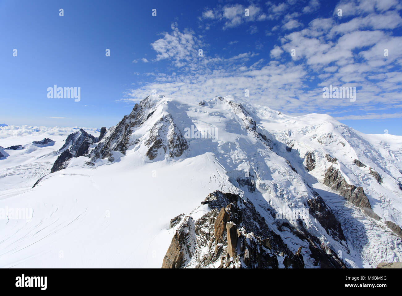 Montblanc mountain salita innevato paesaggio Foto Stock