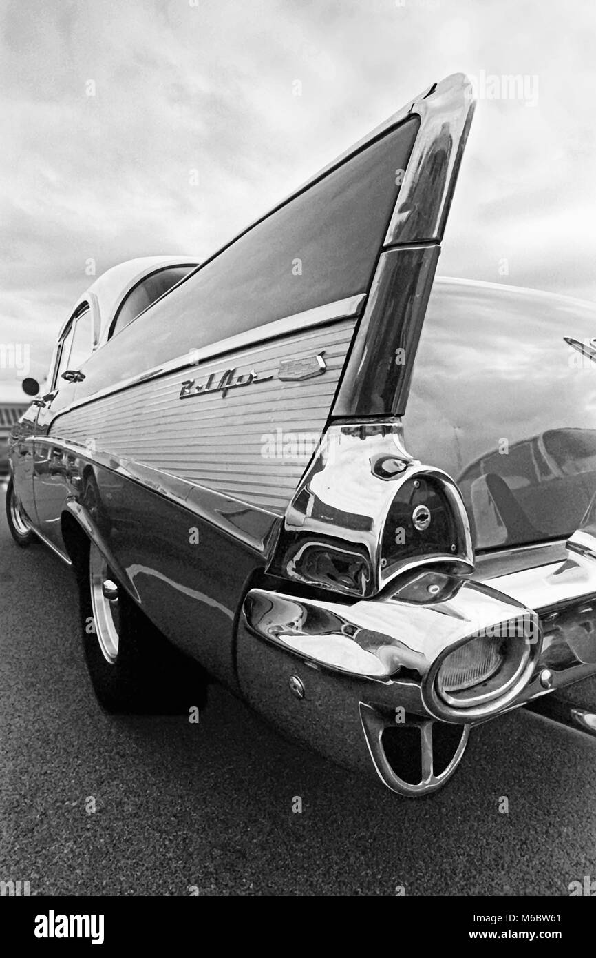 Tailfin su 1956 Chevrolet Bel Air, auto classica americana, Middlesbrough, Inghilterra, Regno Unito Foto Stock