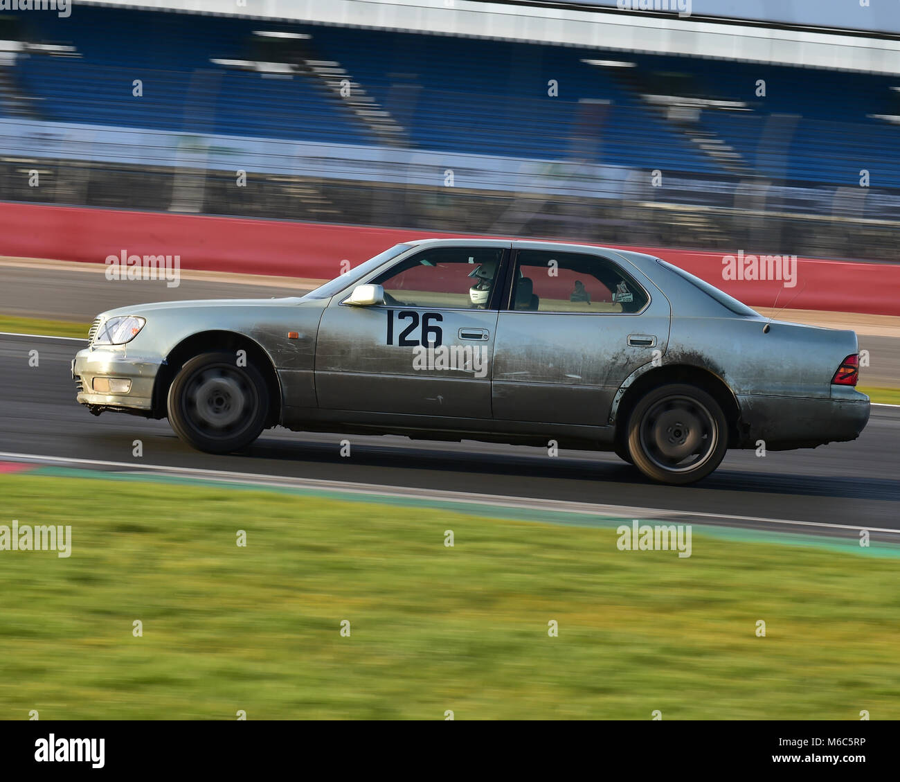 Dougal Cawley, Lexus LS400, VSCC, Pomeroy trofeo, Silverstone, 24 febbraio 2018, 2018, auto, Chris McEvoy, cjm-fotografia, concorrenza, febbraio, F Foto Stock