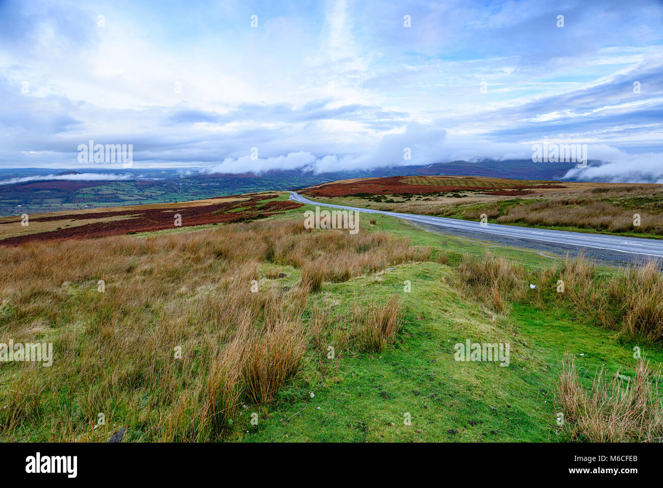 Il tardo autunno nel Becon Beacon vicino a Llangattock Foto Stock
