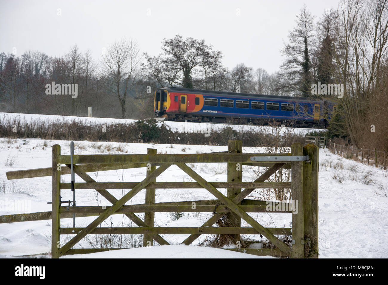 Norfolk snow east midland treno Foto Stock