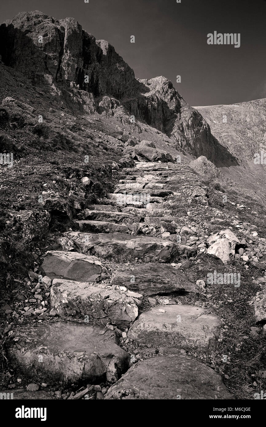 Percorso fino la Glyderau montagne in Snowdonia, Galles Foto Stock