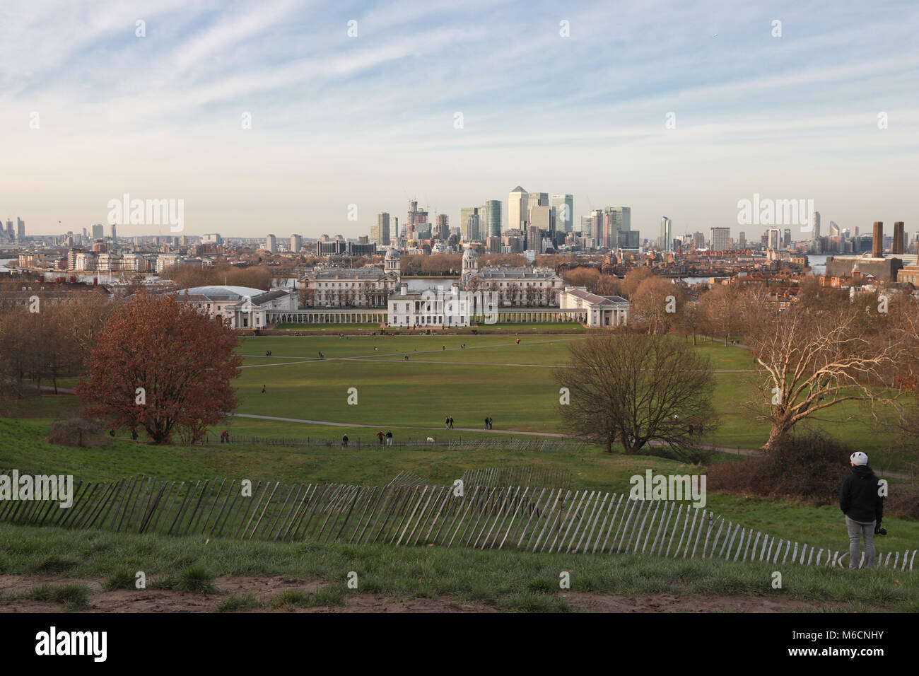Vista dalla collina di Greenwich Park, vicino Osservatorio Reale di Greenwich. Londra Foto Stock