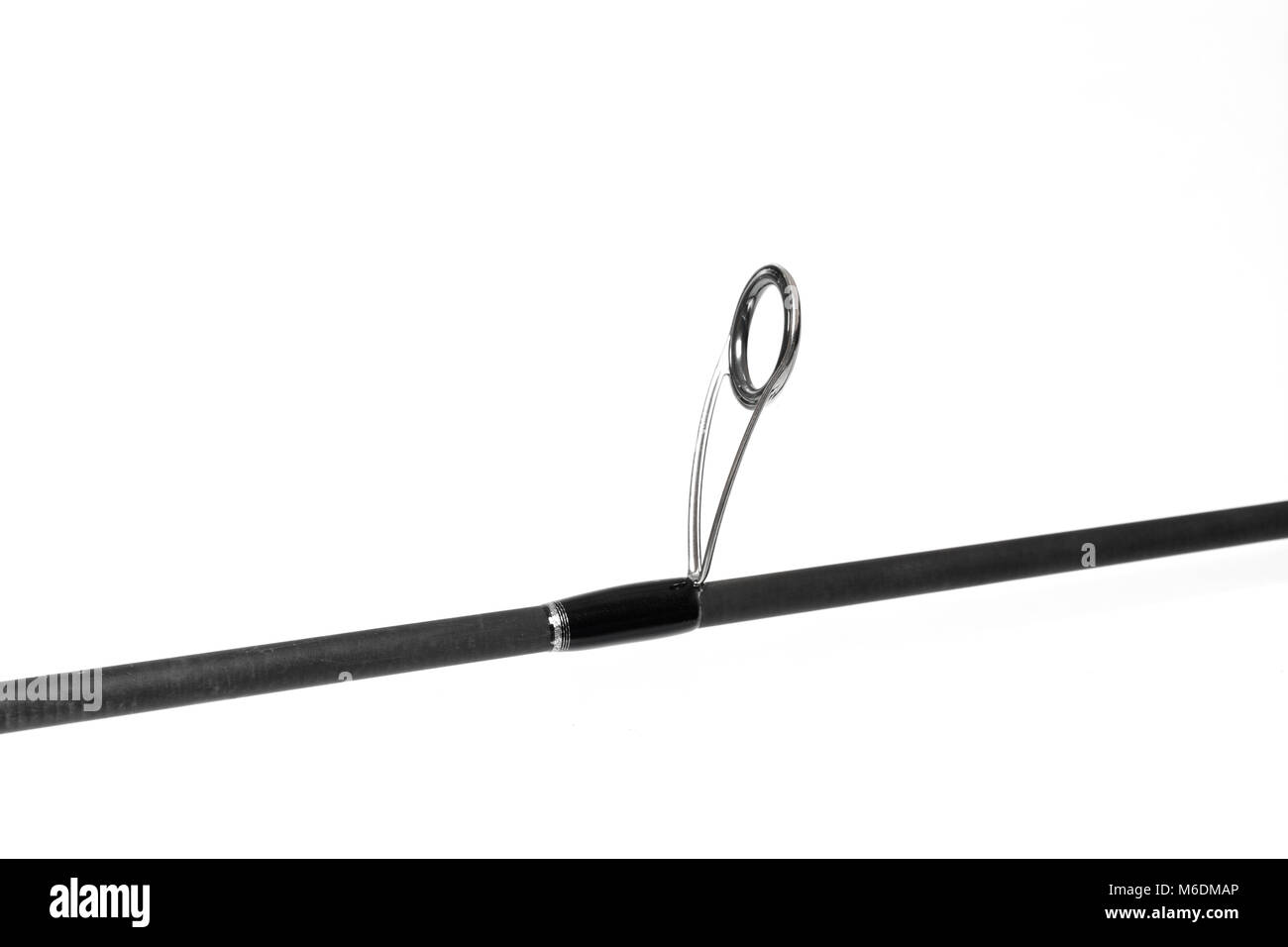 Canna da pesca di filatura ad anello di titanio per la linea di close-up. Foto ad alta risoluzione. Foto Stock