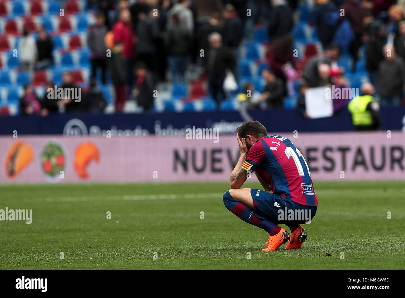 Valencia, Spagna. 04 Mar, 2018. JOSE LUIS MORALES dopo lo spagnolo La Liga match tra Levante UD vs RCD Espanyol a Ciutat de Valencia stadio su Marzo 04, 2018. Credito: Gtres Información más Comuniación on line, S.L./Alamy Live News Foto Stock Valencia, Spagna. 04 Mar, 2018. JOSE LUIS MORALES dopo lo spagnolo La Liga match tra Levante UD vs RCD Espanyol a Ciutat de Valencia stadio su Marzo 04, 2018. Credito: Gtres Información más Comuniación on line, S.L./Alamy Live News Foto Stock