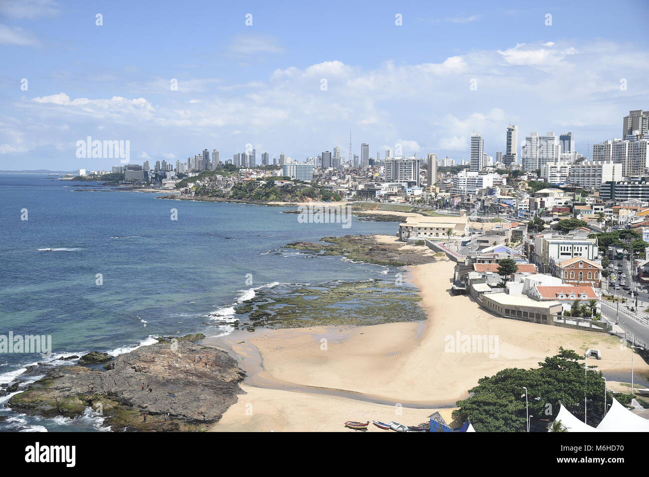 Salvador-Brazil, Marzo 01, 2018. vista aerea del Rio Vermelho, spiaggia in Salvador, Costa Sud di Bahia. Foto Stock