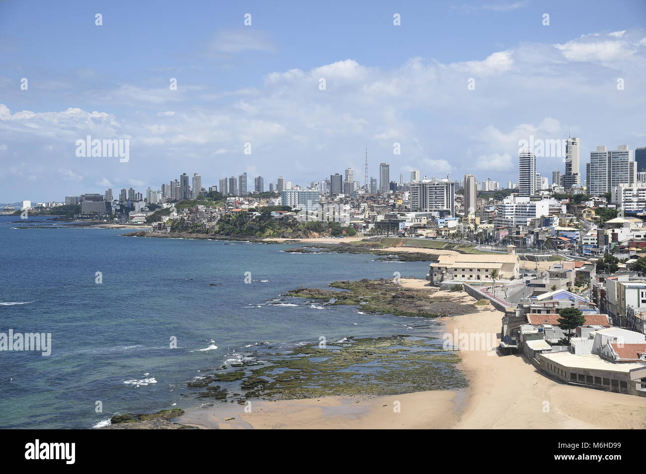 Salvador-Brazil, Marzo 01, 2018. vista aerea del Rio Vermelho, spiaggia in Salvador, Costa Sud di Bahia. Foto Stock