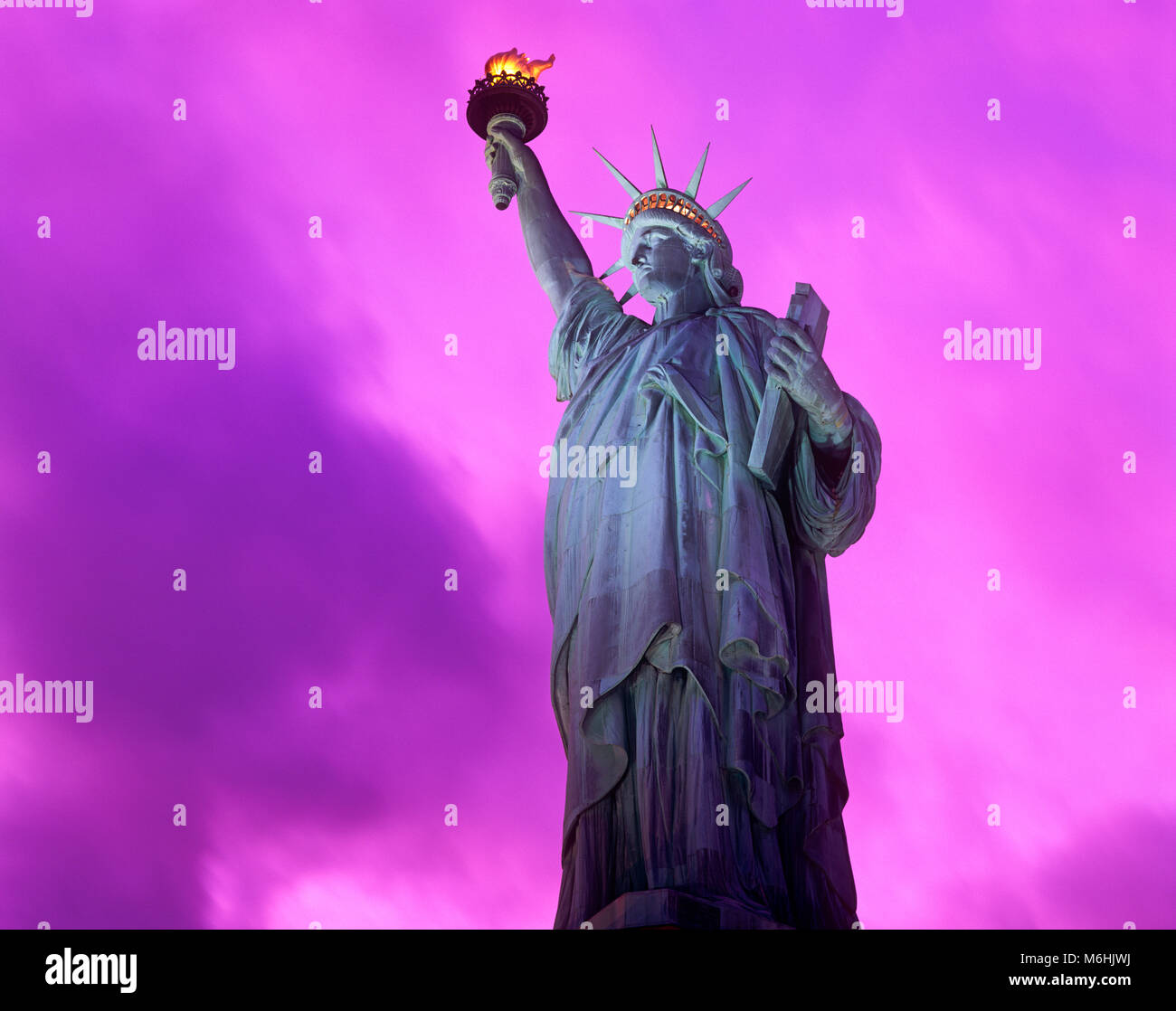 Statua della Libertà, Liberty Island, al tramonto, New York, Stati Uniti d'America Foto Stock