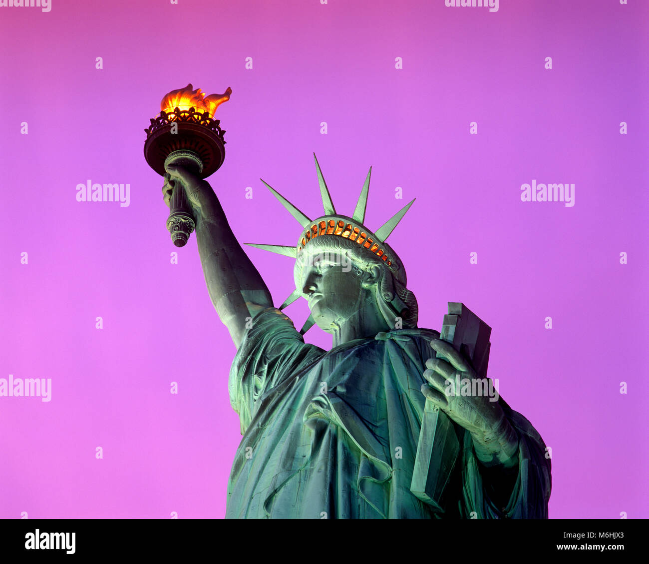 Statua della Libertà, Liberty Island, al tramonto, New York, Stati Uniti d'America Foto Stock