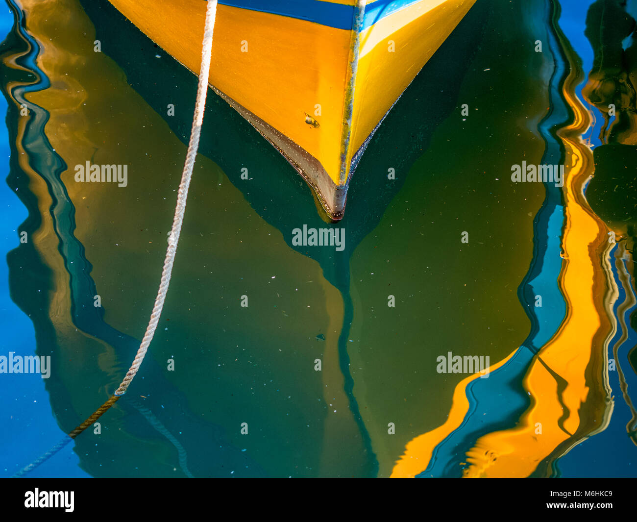 Ormeggiata barche da pesca sul isola di Procida, Italia Foto Stock