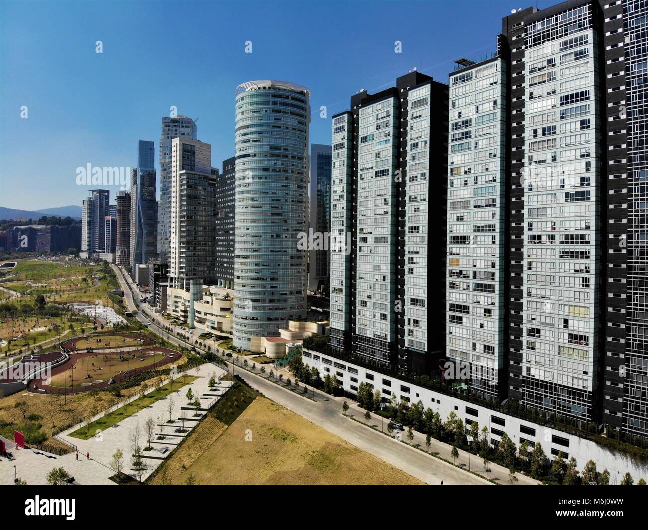 Santa Fe è una delle città del Messico i principali quartieri degli affari, situato nella parte occidentale della città nel delegaciones Foto Stock