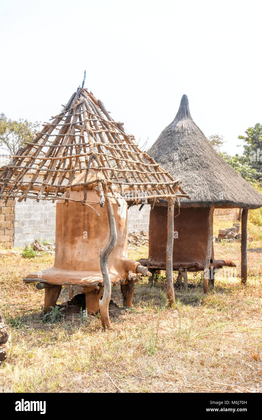 Sementi tradizionali contenitori di stoccaggio in Zambia Foto Stock