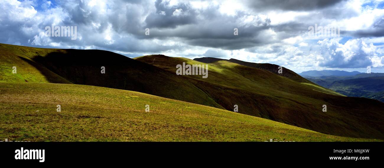 La linea di cresta del massiccio Helvellyn Foto Stock