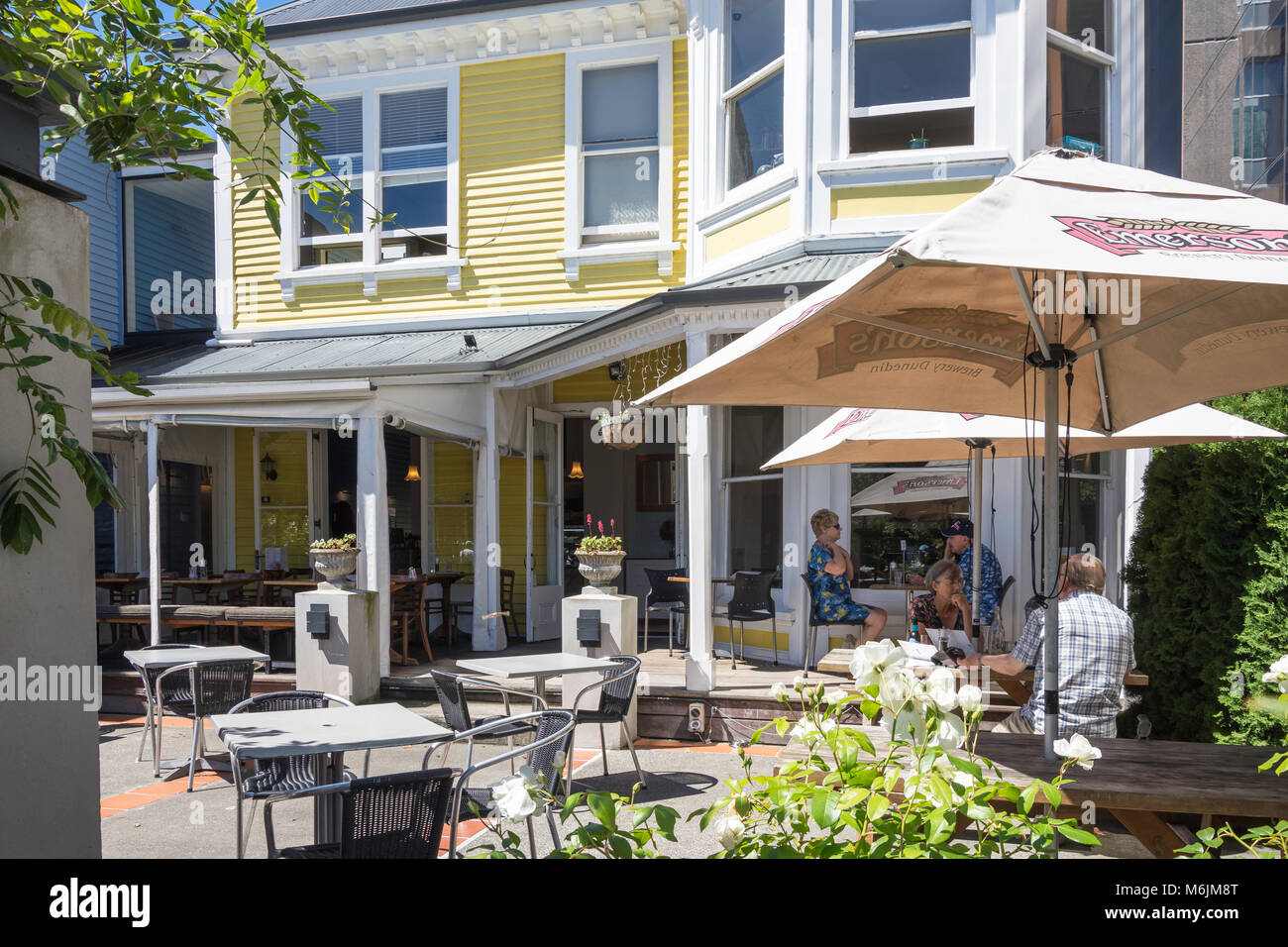 Le Ville Ristoranti & Coffee House terrazza, Montreal Street, Christchurch, Canterbury, Nuova Zelanda Foto Stock