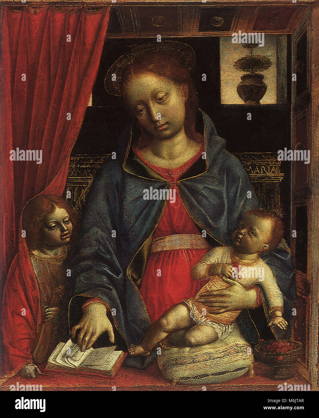 Madonna con Bambino e un angelo, Foppa, Vincenzo de, 1480. Foto Stock