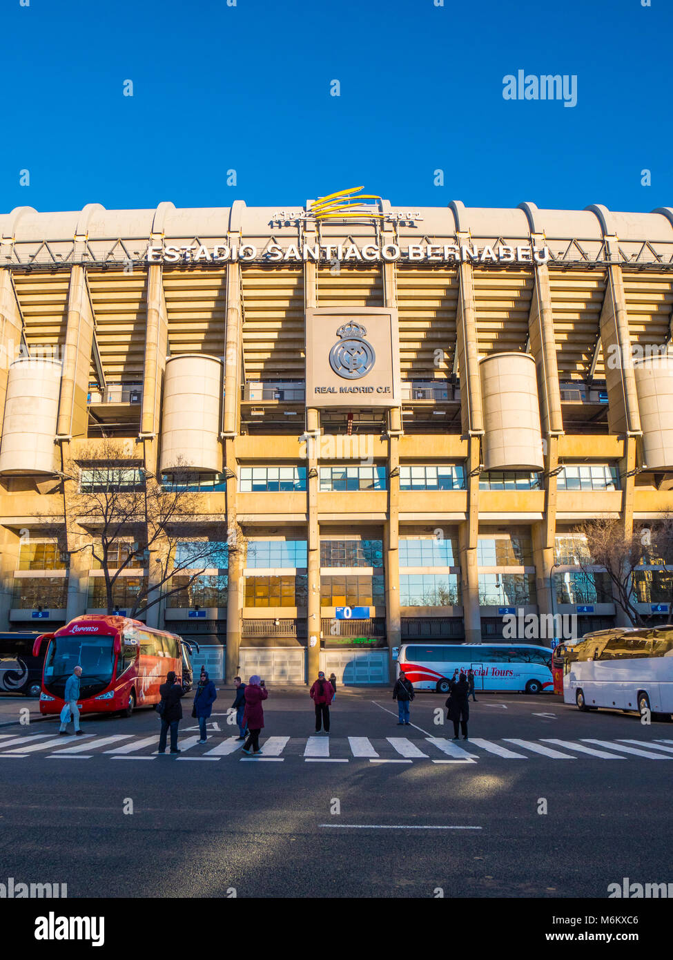 Famosa in tutto il mondo Bernabeu - casa del Real Madrid soccer football club - MADRID / Spagna - 20 febbraio 2018 Foto Stock