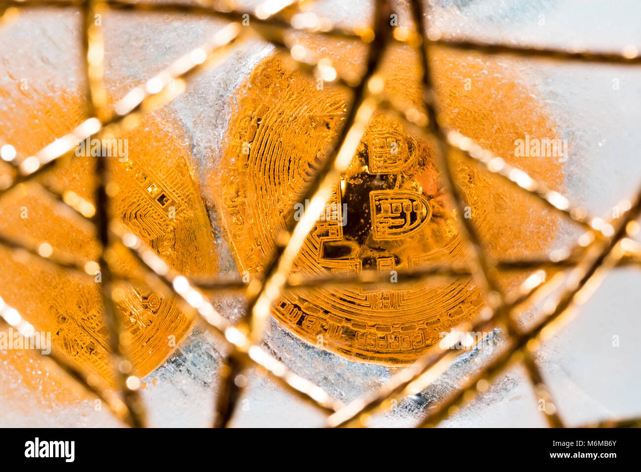Bitcoin valuta moneta all'interno del World Wide Web Foto Stock
