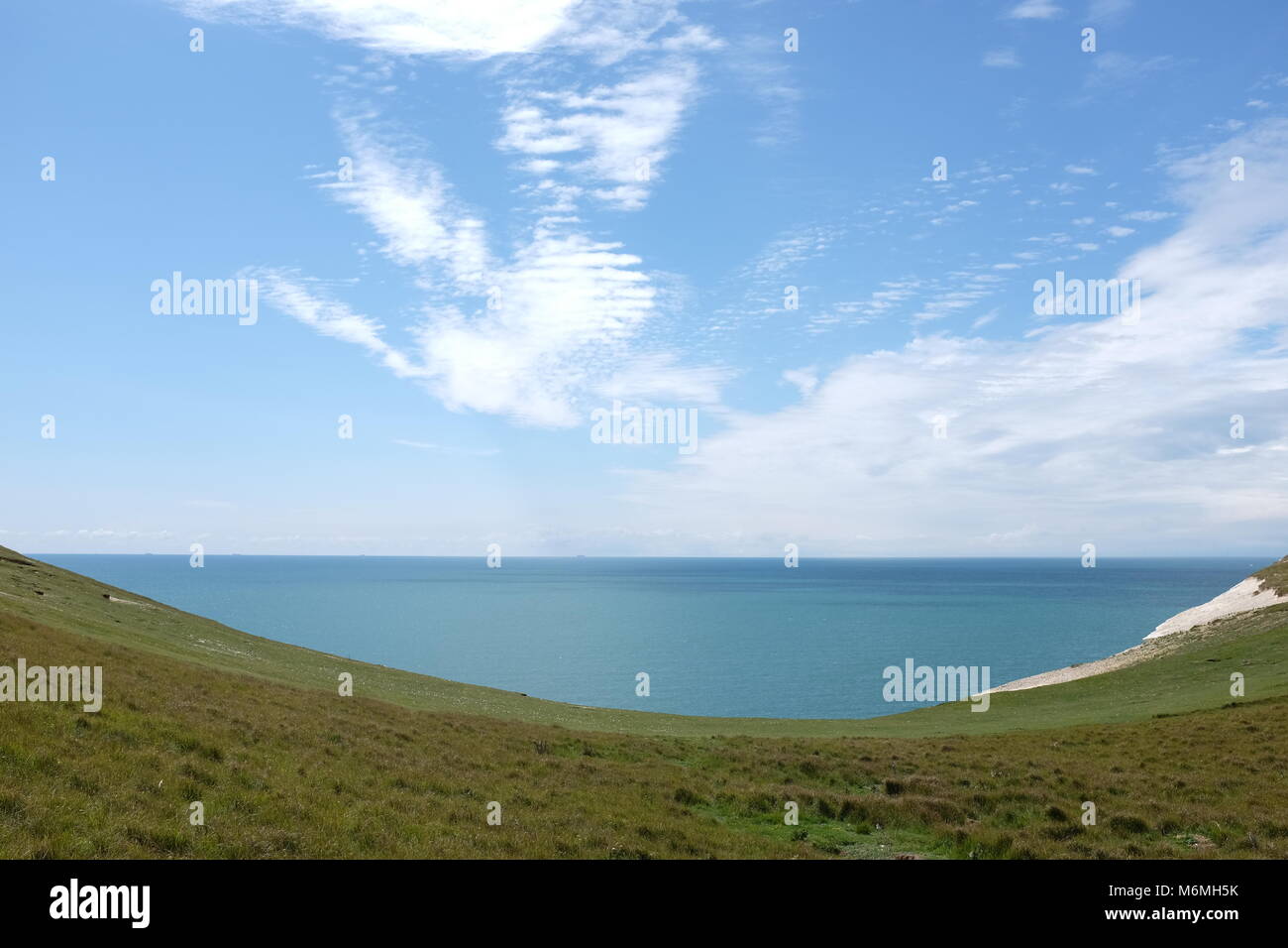 Canale Inglese visualizzati tramite dip in South Downs Foto Stock