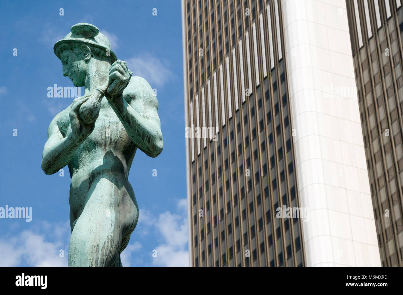 Hermes-Denkmal, Ludwig-Erhardt-Anlage, Francoforte, Assia, Deutschland, Europa Foto Stock