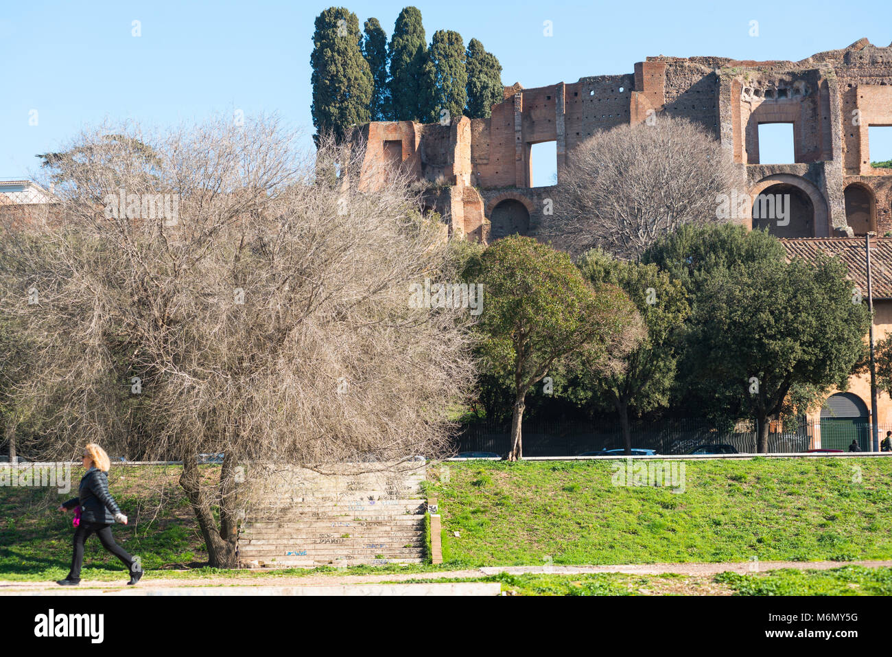 Rovine della Domus Augustana palazzo sul Palatino visto dal Circo Massimo, Roma, lazio, Italy. Foto Stock