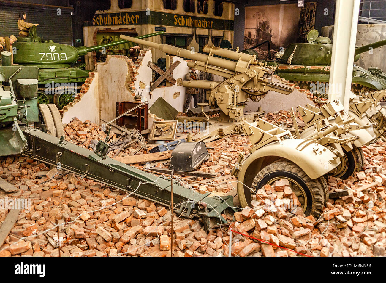 La guerra terrestre della zona dell'Imperial War Museum Duxford, Cambridgeshire. Foto Stock