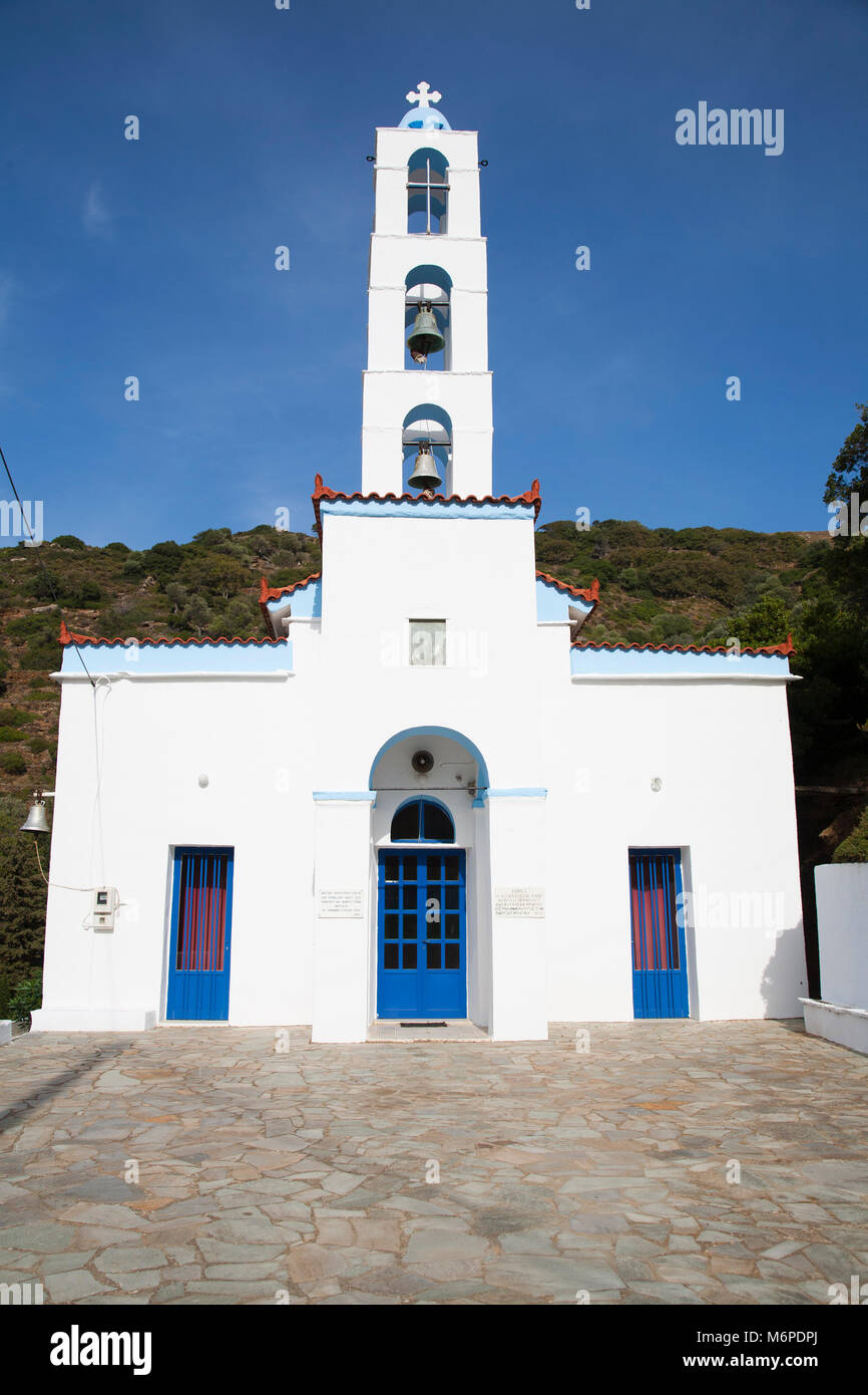 Chiesa ortodossa in area BATSI, ANDROS ISOLA, Cicladi, il mare Egeo, in Grecia, in Europa Foto Stock