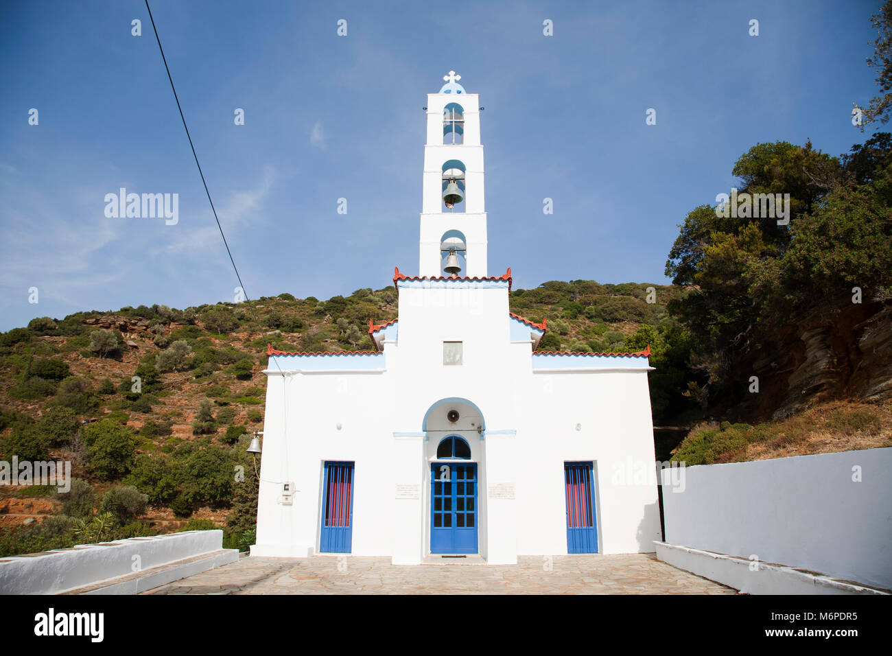 Chiesa ortodossa in area BATSI, ANDROS ISOLA, Cicladi, il mare Egeo, in Grecia, in Europa Foto Stock