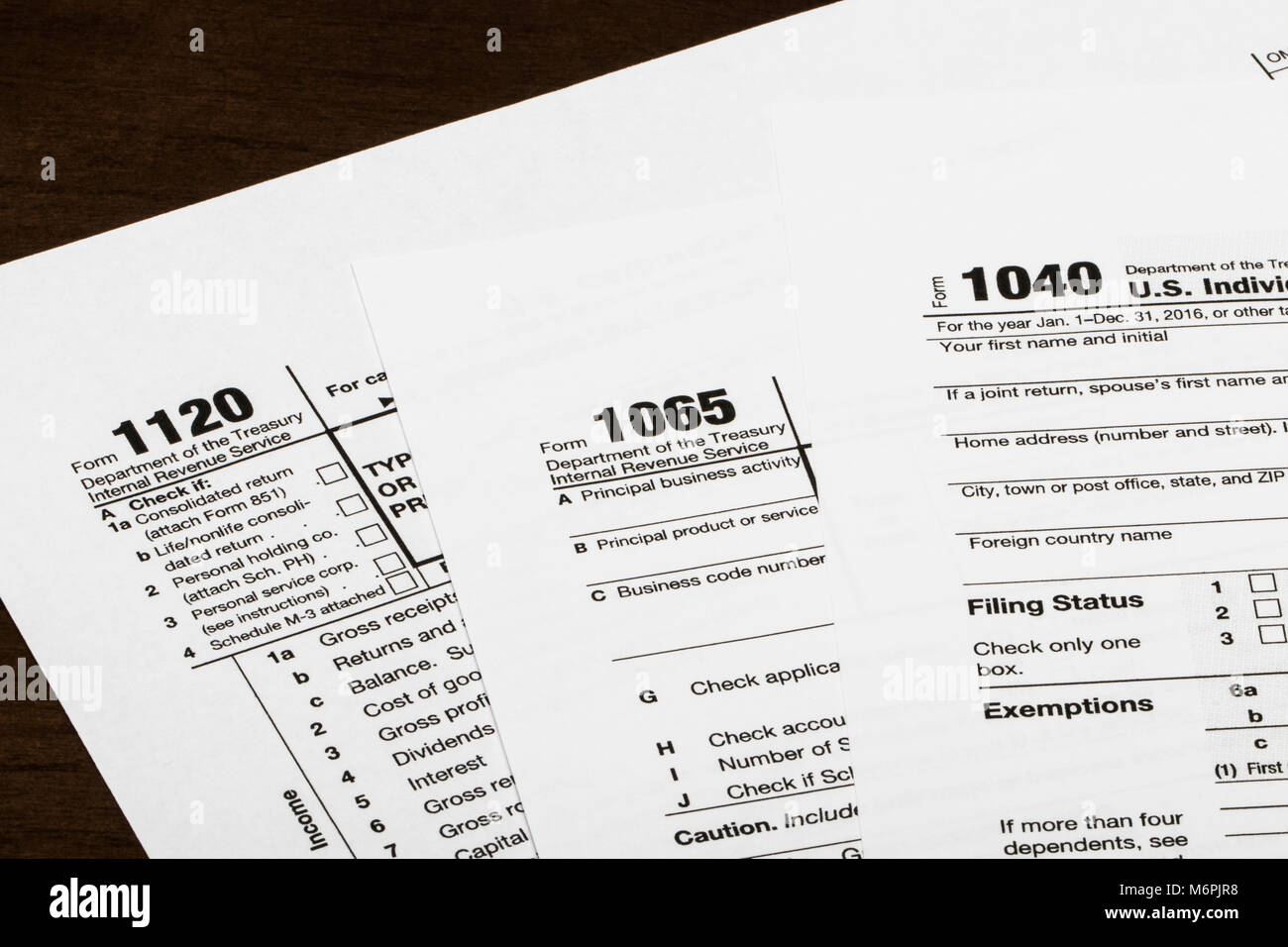 Ci 1040,1120,1065 forma fiscale / concetto di tassazione. Stati Uniti d'America Foto Stock