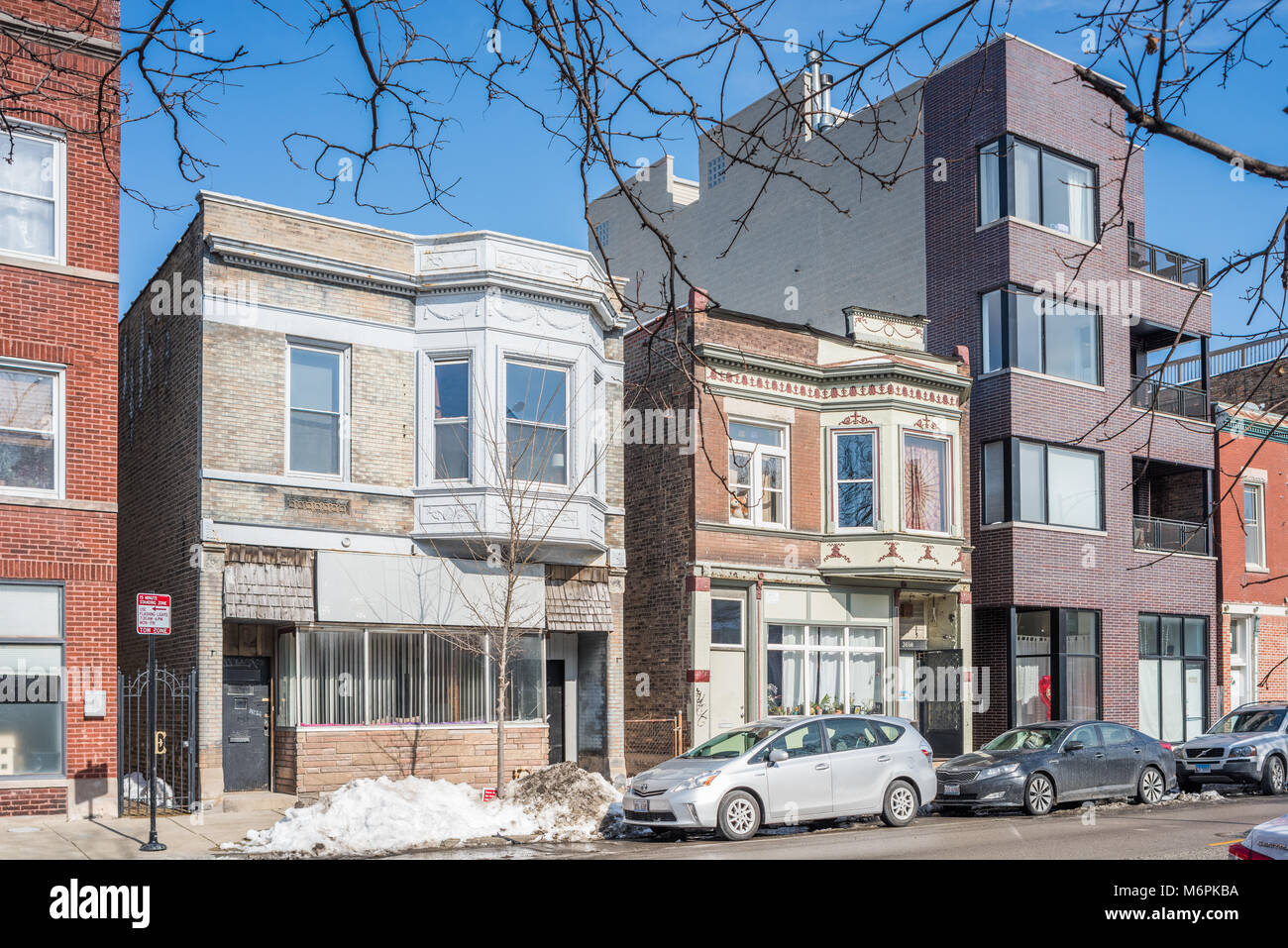 Utilizzo misto di edifici commerciali la Logan Square - Kosciuszko quartiere Parco Foto Stock